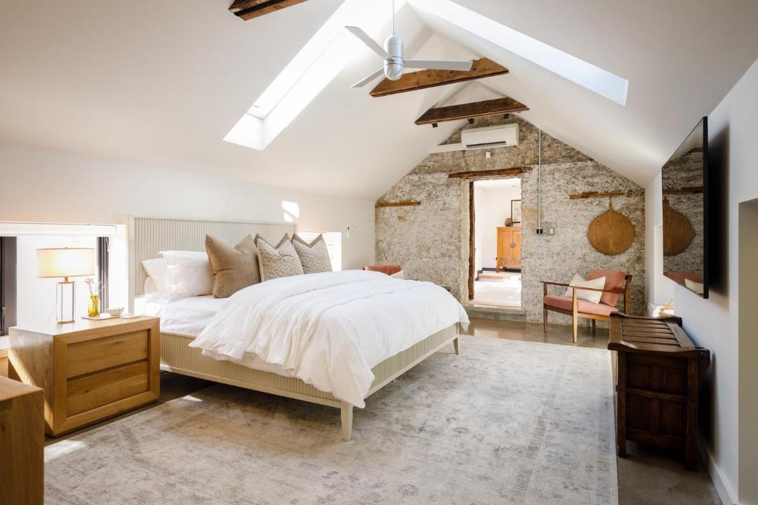 Photo of Bedroom in Elora
