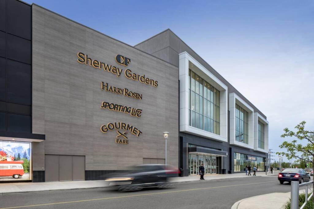 Photo of Buildings in The Queensway
