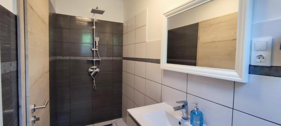 Photo of Bathroom in Balatoncsicso