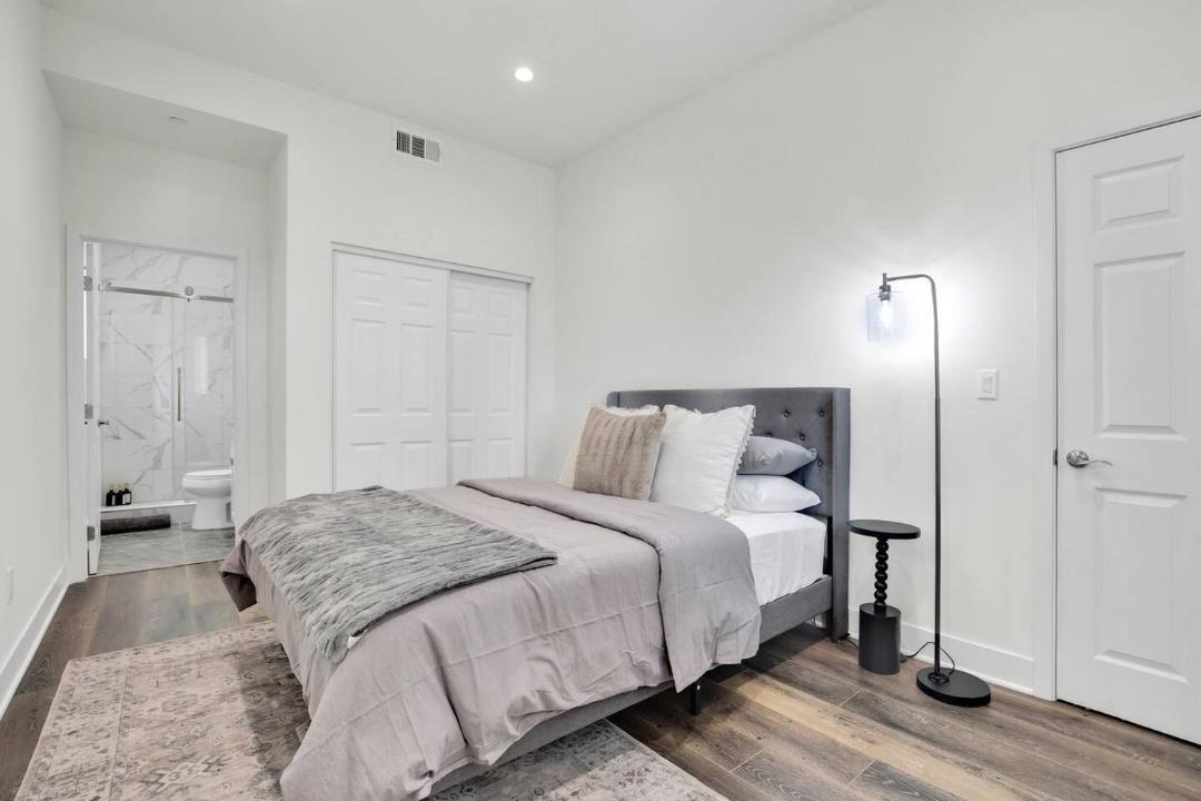 Photo of Bedroom in Historic Filipinotown