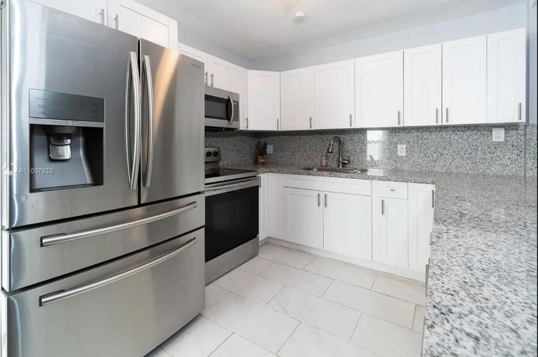 Photo of Kitchen in South Lake