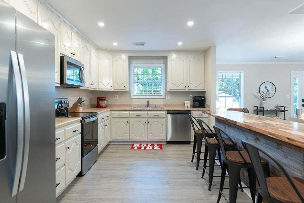 Photo of Kitchen in Tuscaloosa
