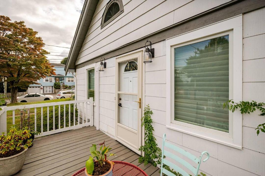 Photo of Patio Balcony in Stamford