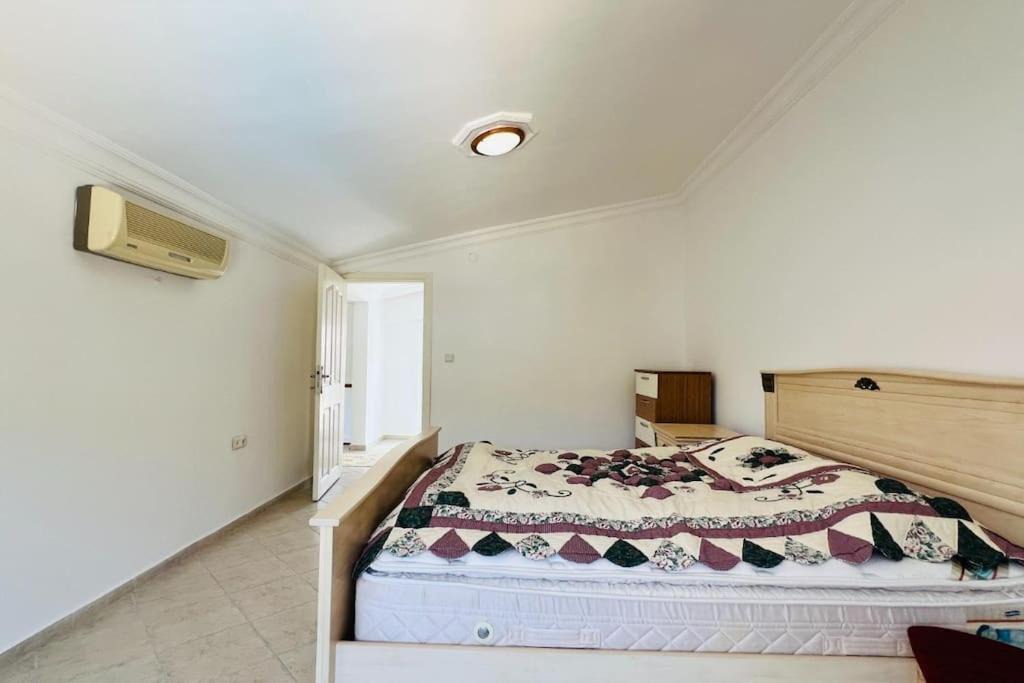 Photo of Bedroom in Kiris