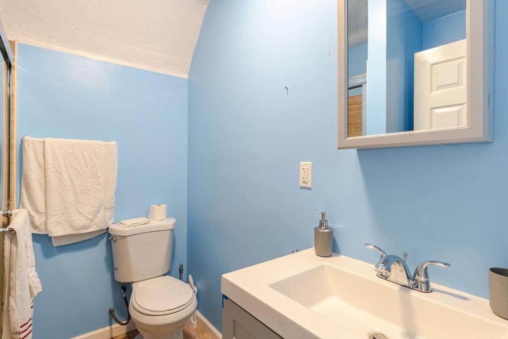 Photo of Bathroom in Oakland