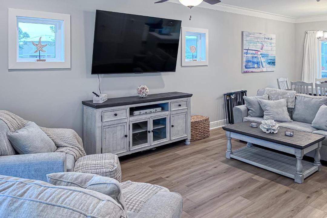 Photo of Livingroom in Orange Beach