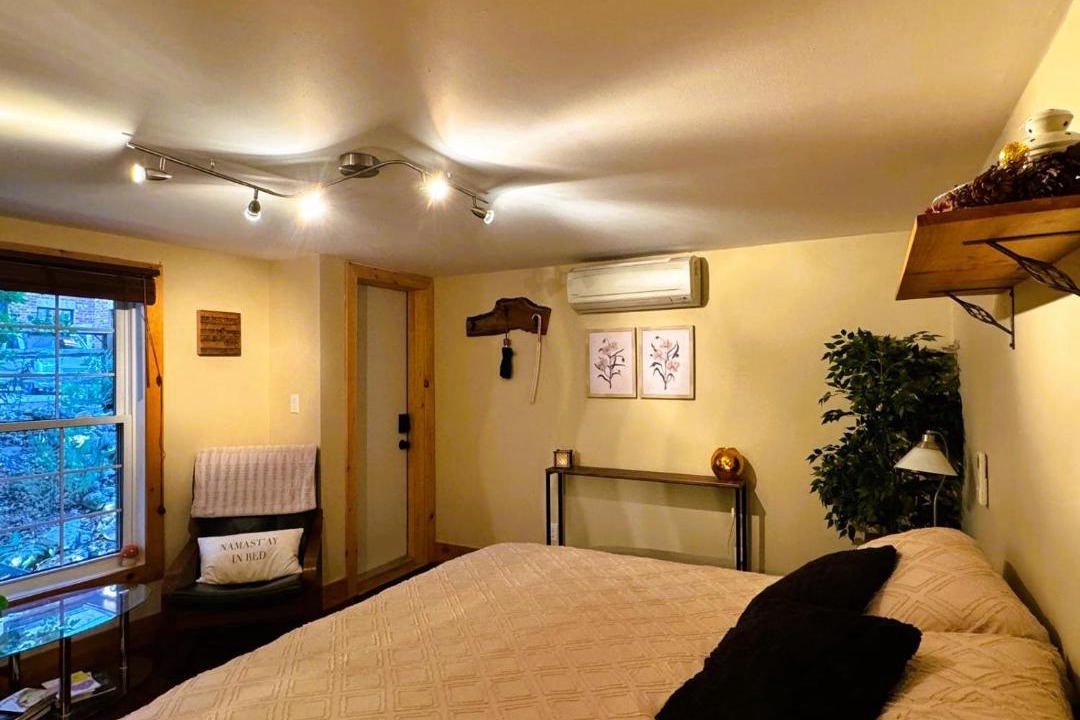 Photo of Bedroom in Elora