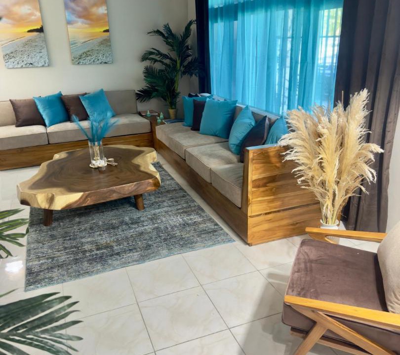 Photo of Livingroom in Bahamia West