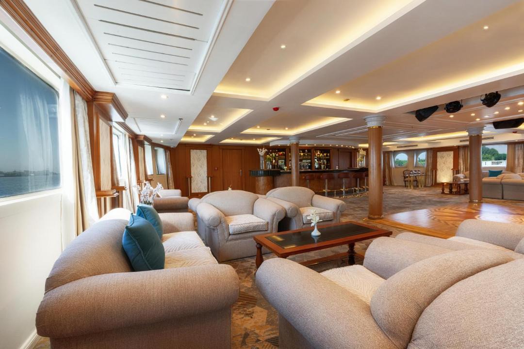 Photo of Livingroom in Nile River Luxor