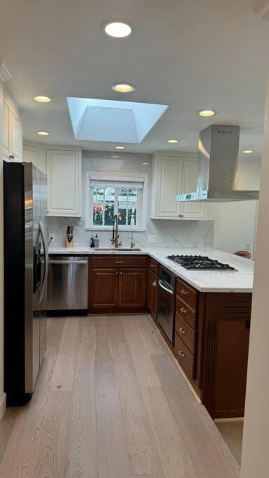 Photo of Kitchen in Valley View - Reed