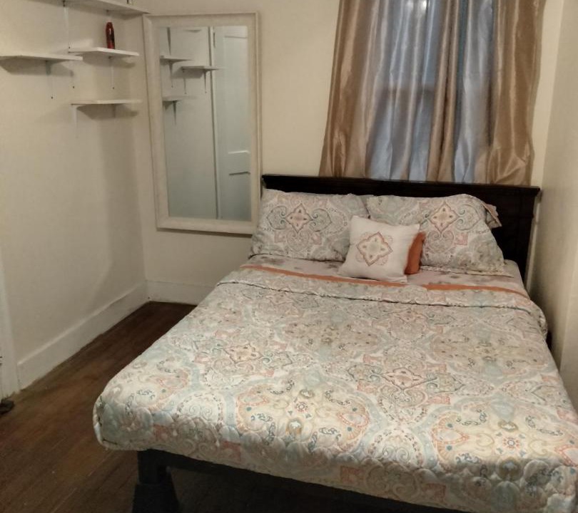 Photo of Bedroom in Montgomery