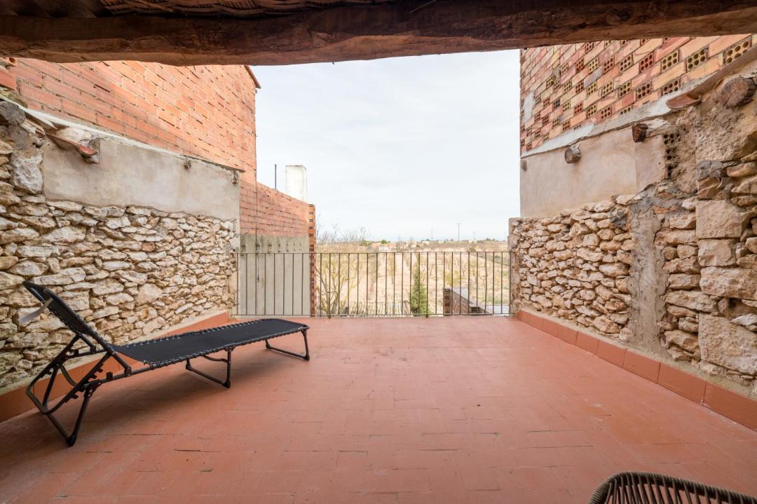 Photo of Patio Balcony in Almatret