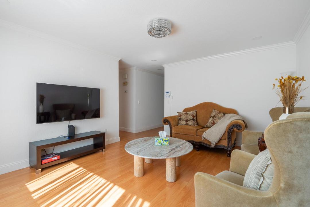 Photo of Livingroom in Mountain View