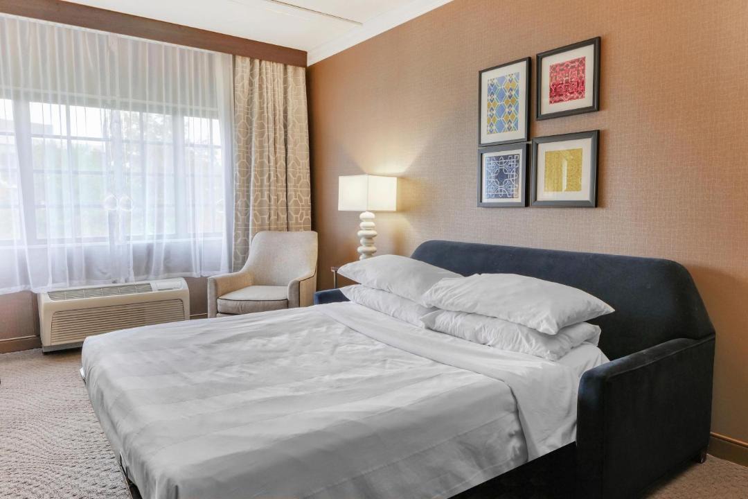 Photo of Bedroom in Tarrytown