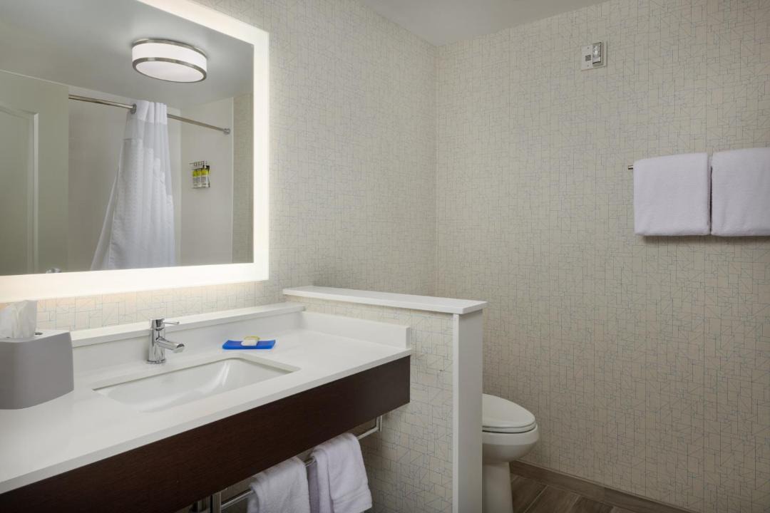 Photo of Bathroom in Lockport
