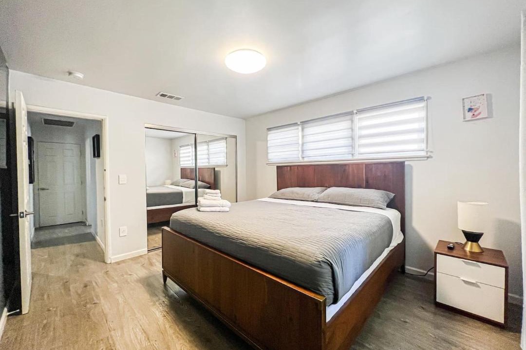 Photo of Bedroom in Ladera Heights