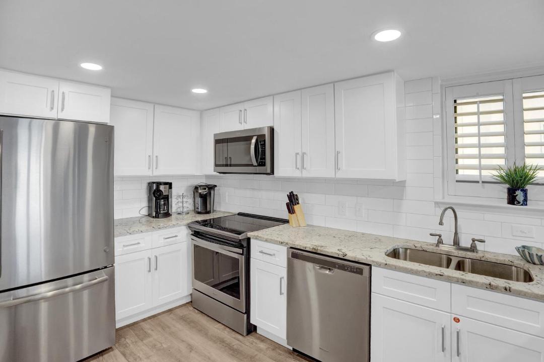 Photo of Kitchen in Orange Beach East