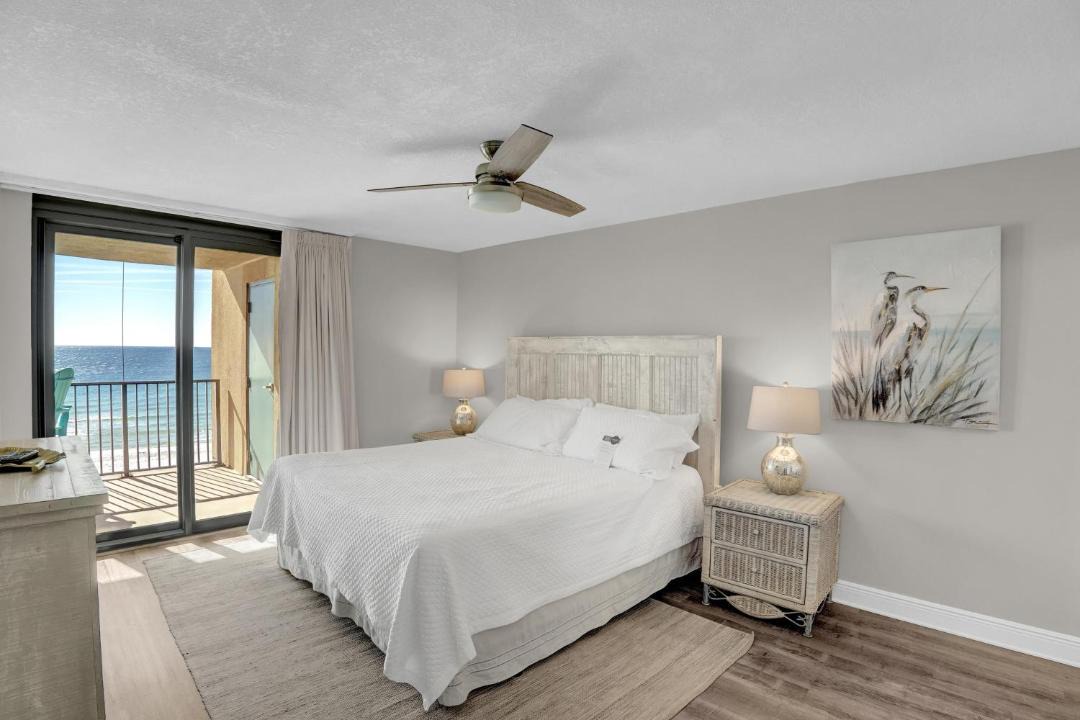 Photo of Bedroom in Orange Beach East
