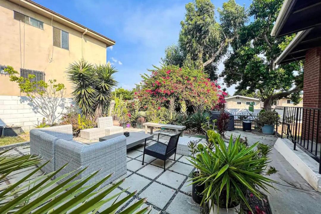 Photo of Patio Balcony in Ladera Heights