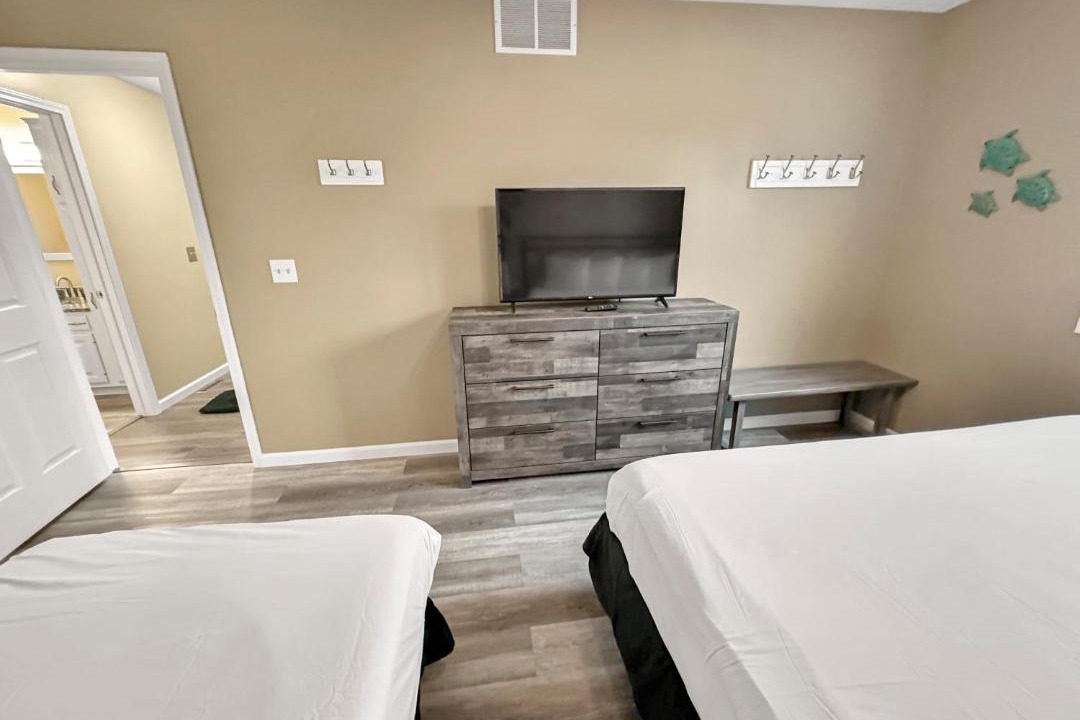 Photo of Bedroom in Kelleys Island