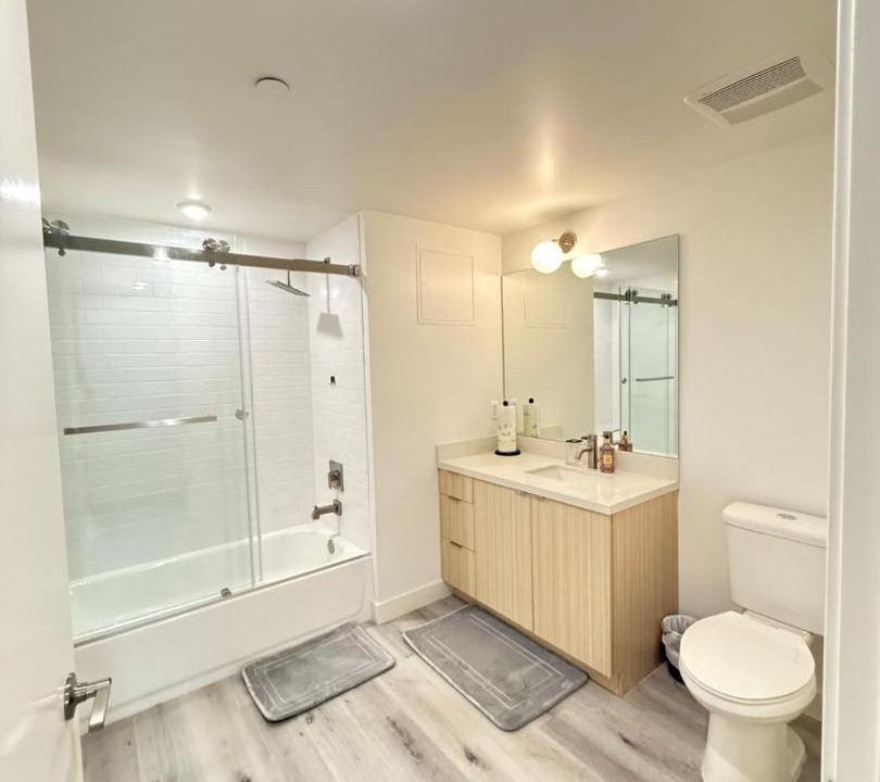 Photo of Bathroom in Mar Vista