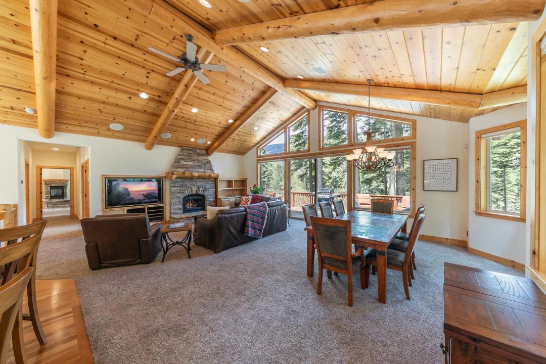 Photo of Others in Tahoe Pines