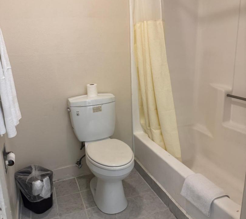 Photo of Bathroom in South Montebello