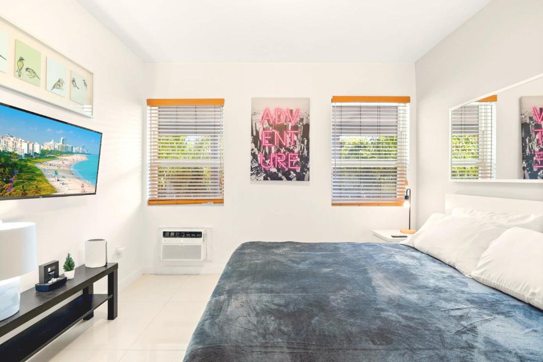 Photo of Bedroom in West Avenue