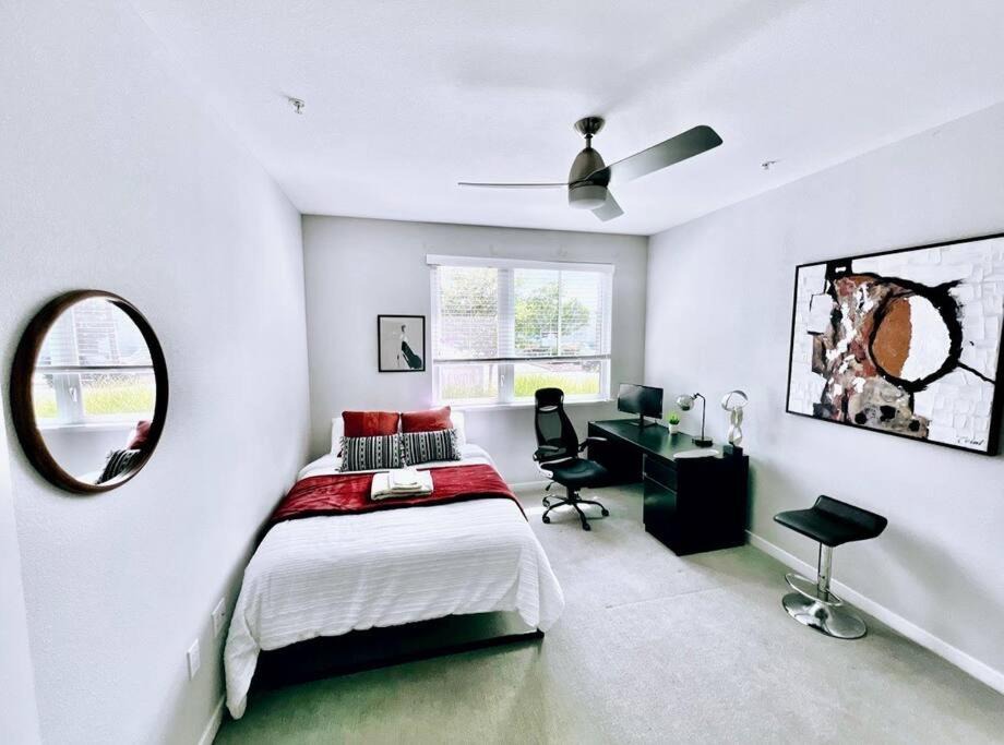 Photo of Bedroom in Redwood City