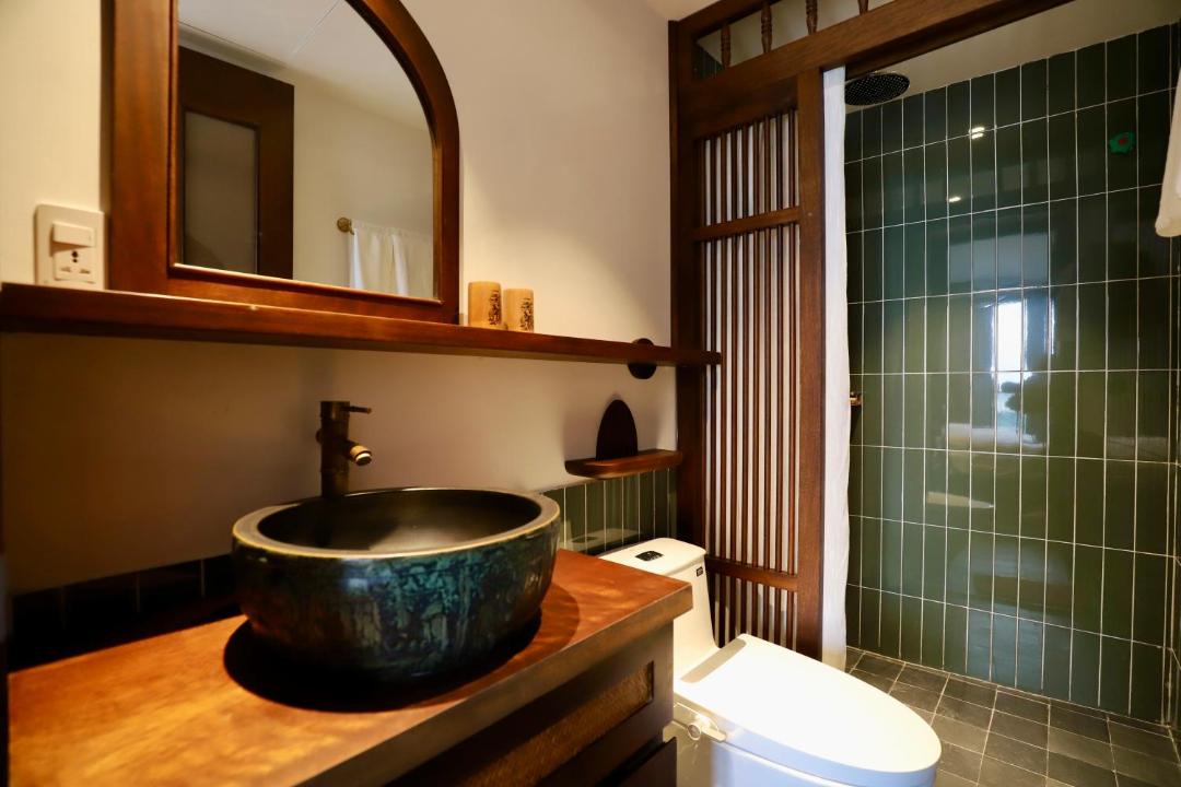 Photo of Bathroom in Van Mieu