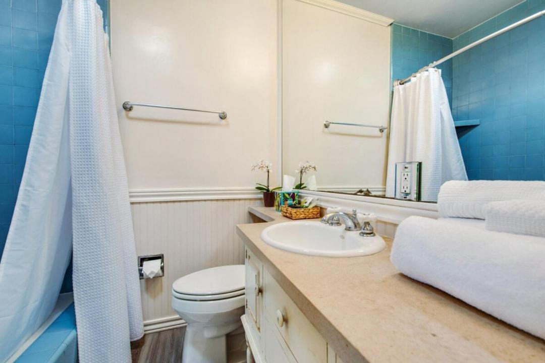 Photo of Bathroom in Los Angeles County