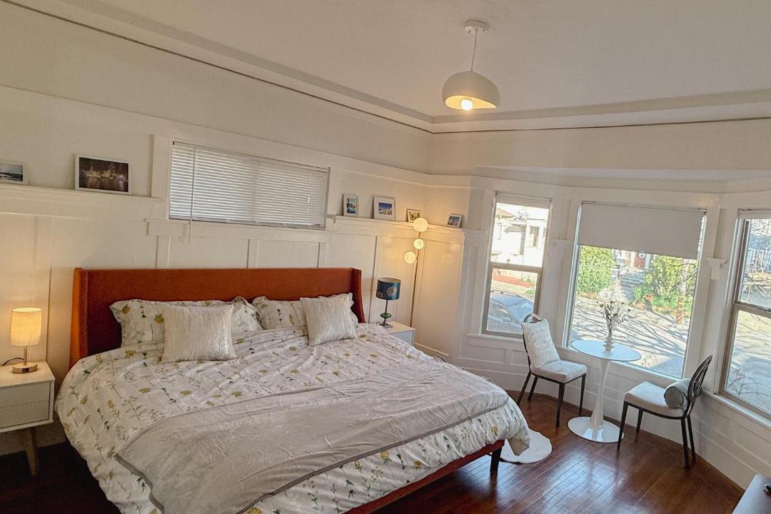 Photo of Bedroom in Temescal