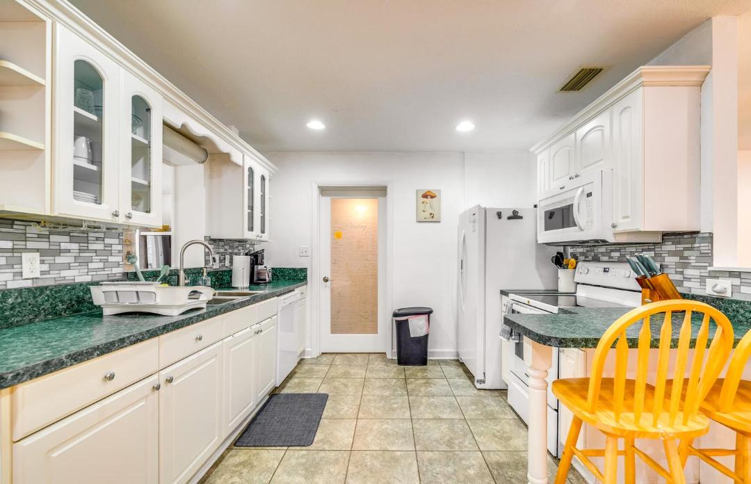 Photo of Kitchen in Fort King District