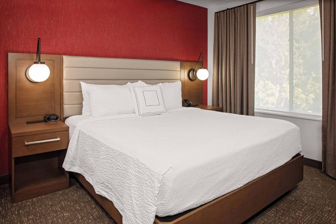 Photo of Bedroom in Tuscaloosa