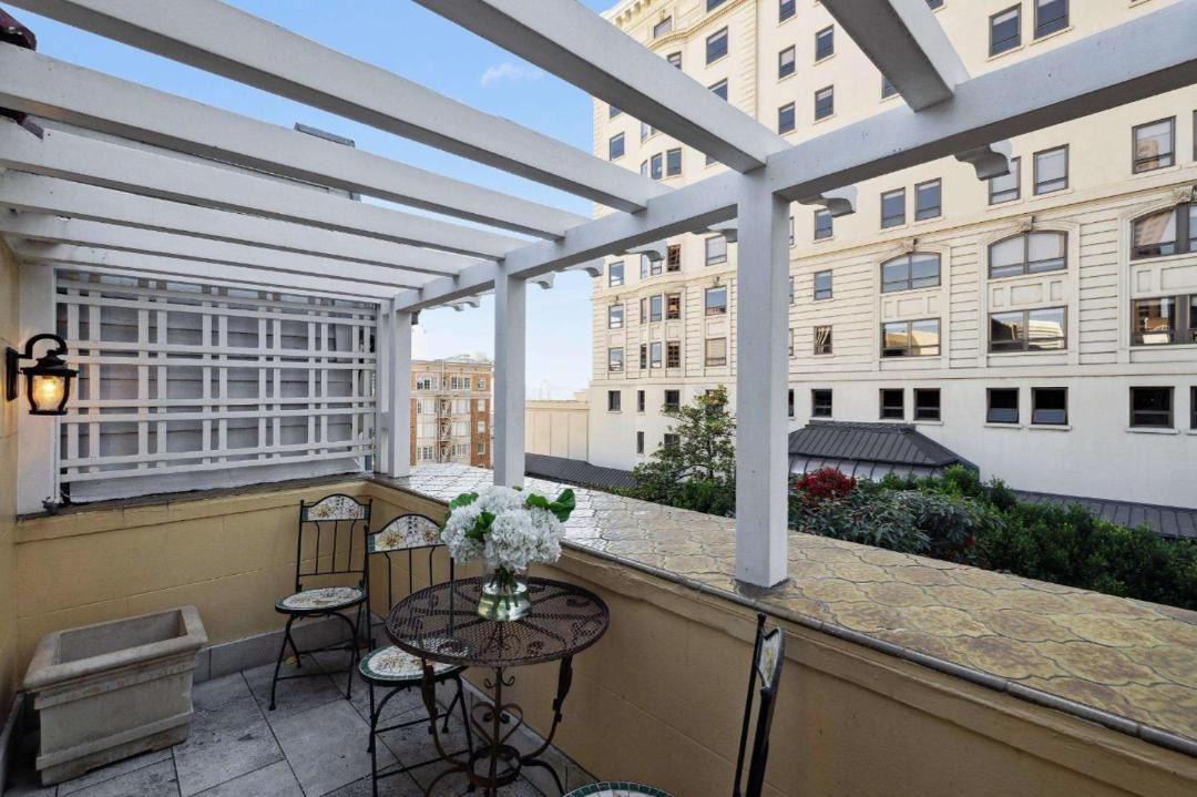 Photo of Patio Balcony in Nob Hill