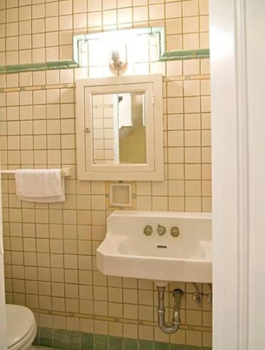 Photo of Bathroom in Nob Hill