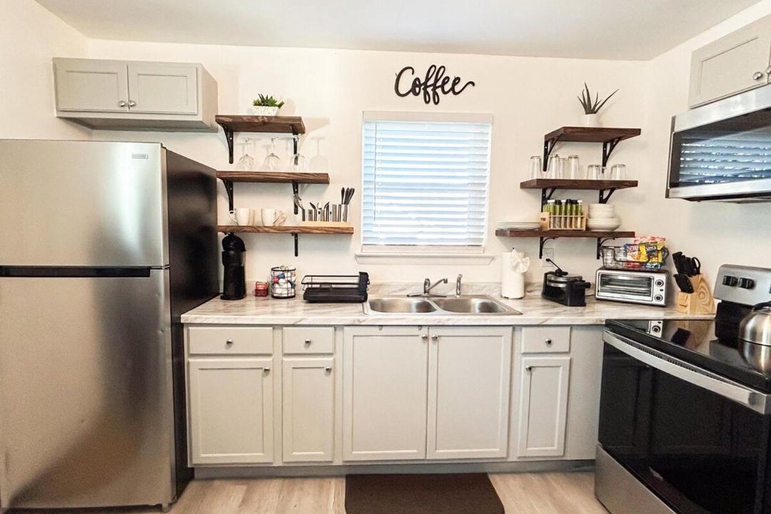 Photo of Kitchen in Crestline Heights