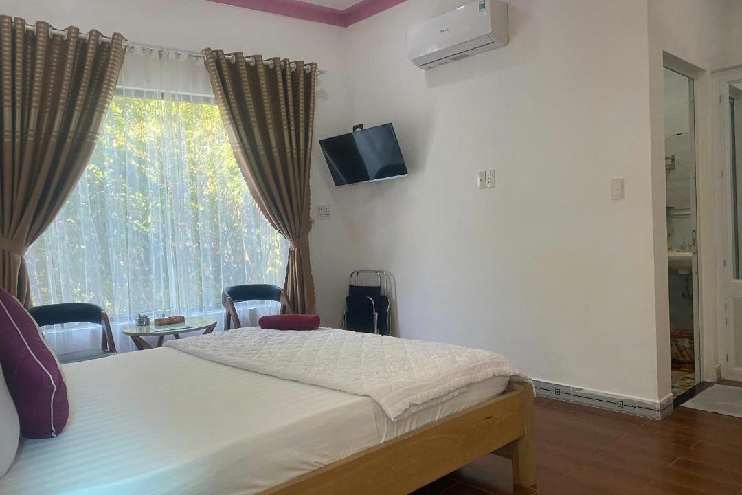 Photo of Bedroom in Ong Lang