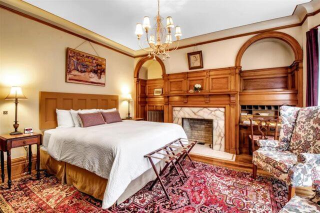 Photo of Bedroom in Buffalo