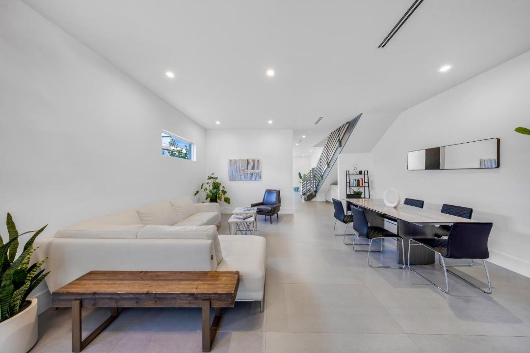 Photo of Livingroom in Southwest Coconut Grove