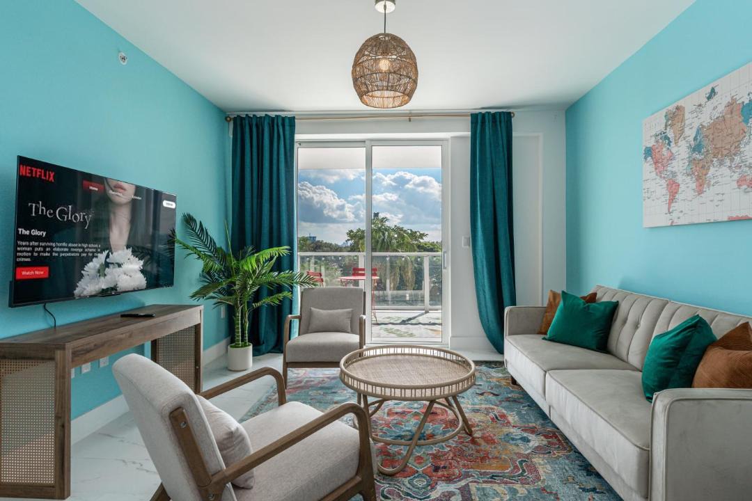 Photo of Livingroom in Downtown Hollywood