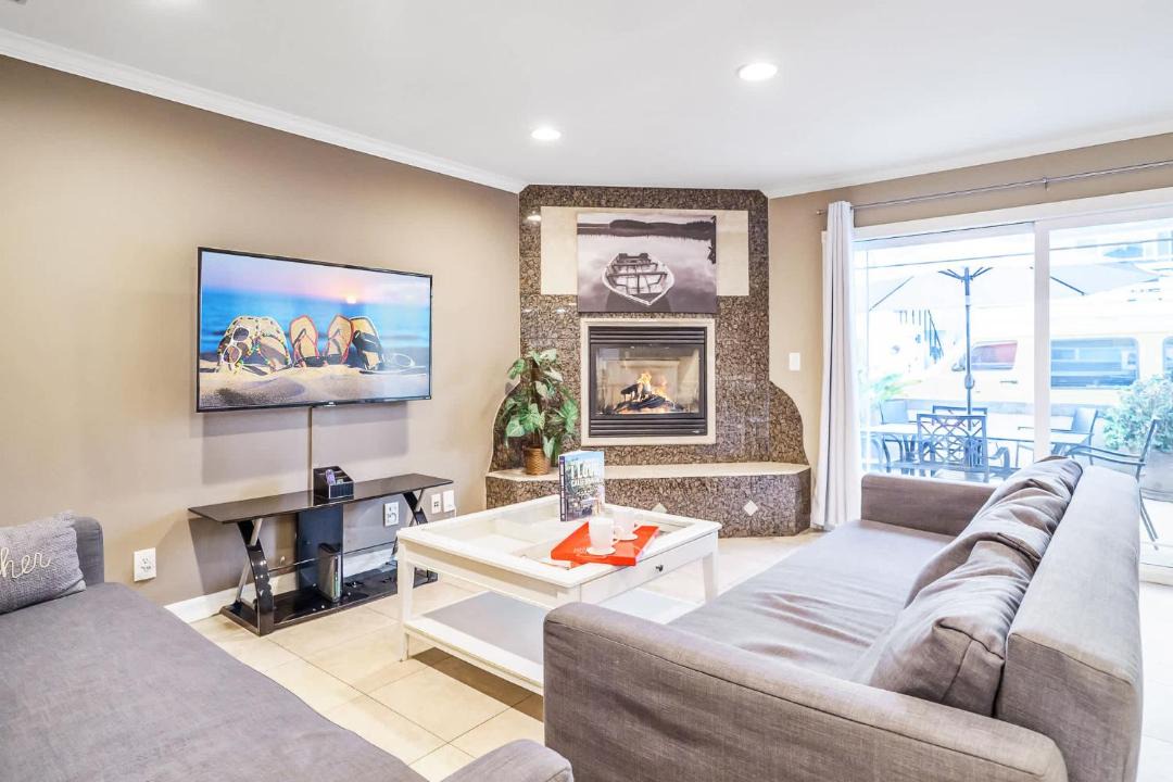 Photo of Livingroom in Santa Ana Heights
