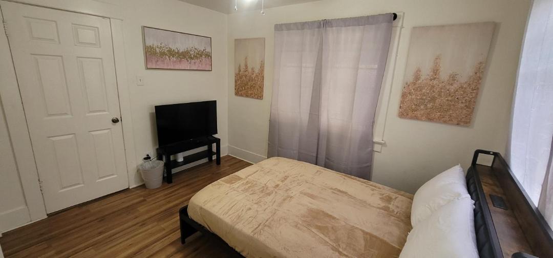 Photo of Bedroom in Harbor Gateway North