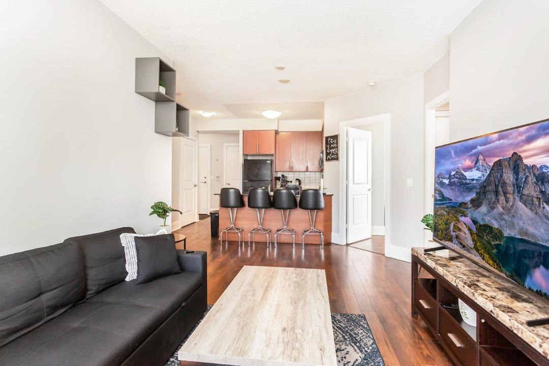 Photo of Livingroom in Downtown Mississauga