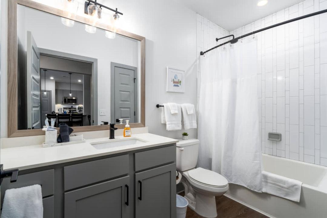 Photo of Bathroom in Crestline Heights