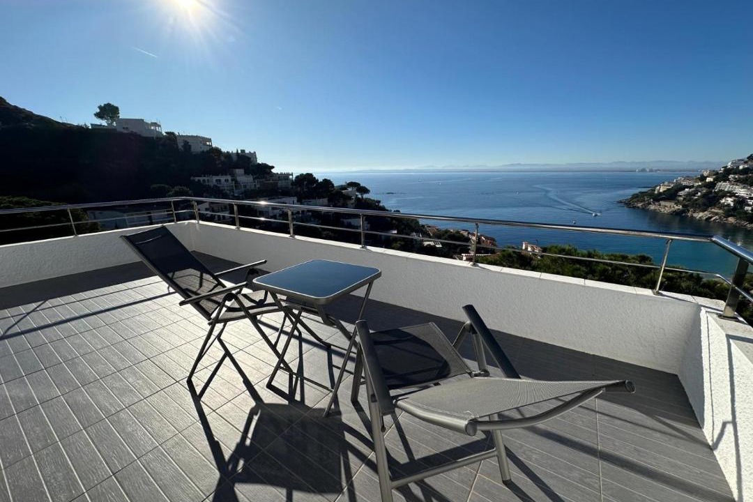 Photo of Patio Balcony in Almadraba-Canyelles