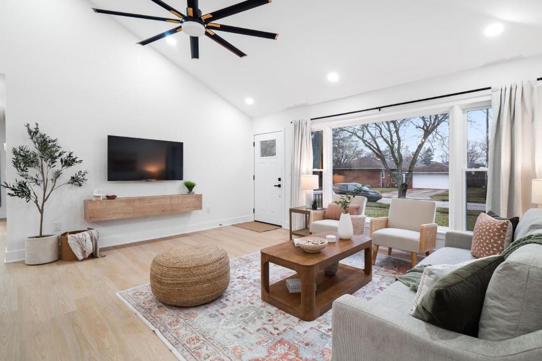 Photo of Livingroom in Cuyahoga County