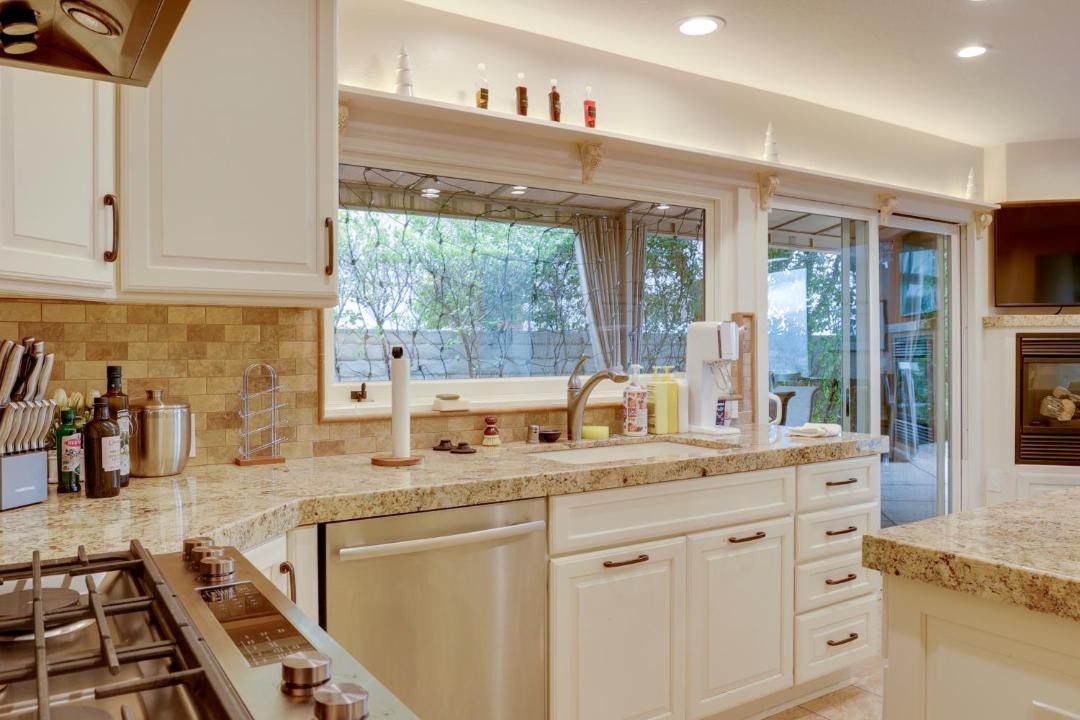Photo of Kitchen in Westlake Village