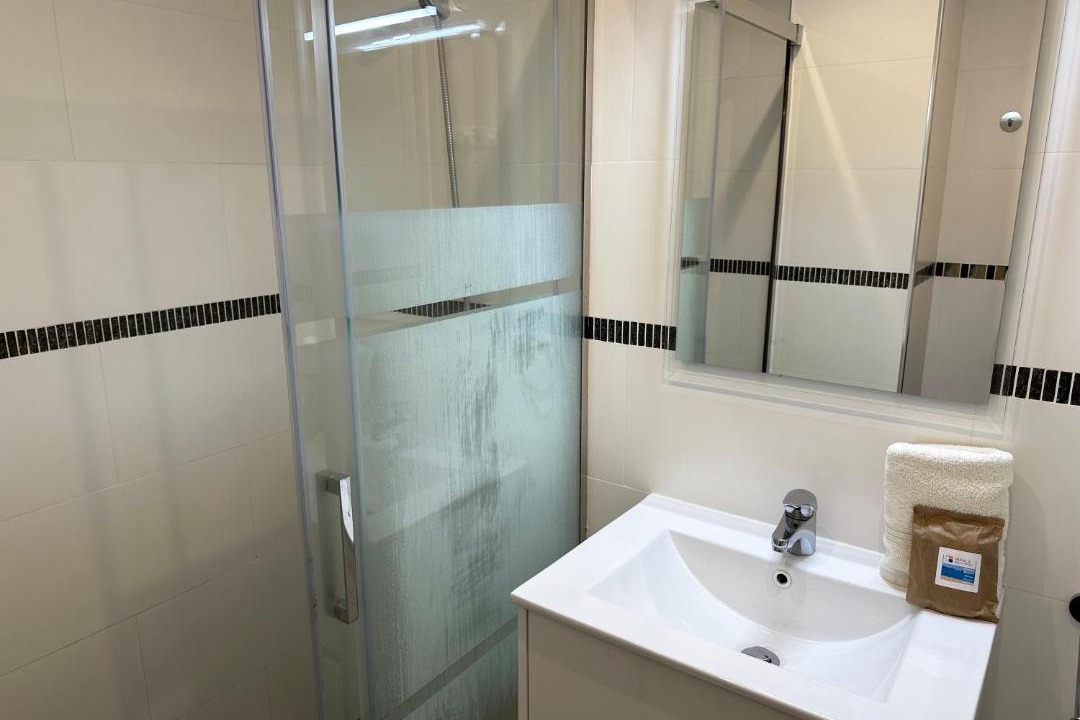 Photo of Bathroom in Palau-Sator