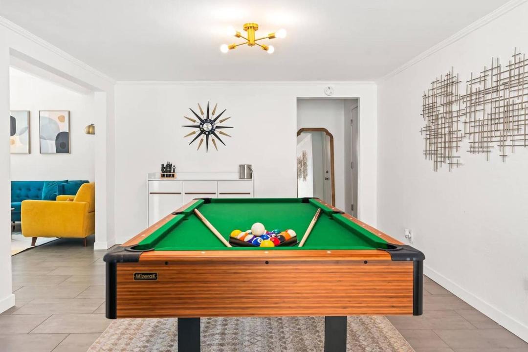 Photo of Others in Racquet Club Estates